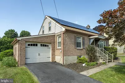 125 E College Avenue, Wernersville, PA 19565 - Photo 1