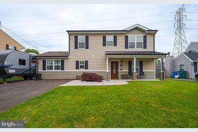 60 Coral Lane, Levittown, PA 19055 - Photo 1