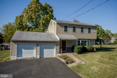 143 Cardinal Road, Chalfont, PA 18914 - Photo 1