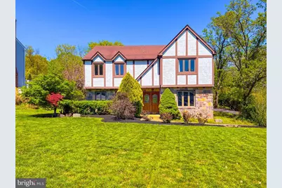 52 Colonial Drive, Newtown, PA 18940 - Photo 1