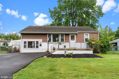 180 Lynch Drive, Southampton, PA 18966 - Photo 1