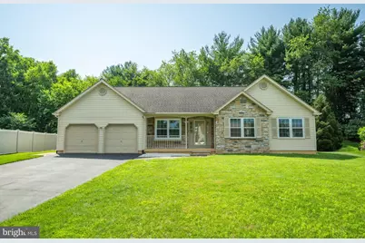 102 Steeplechase Drive, Doylestown, PA 18901 - Photo 1