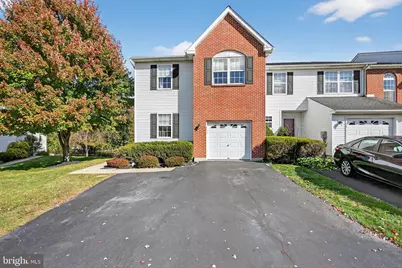 172 Hampshire Drive, Sellersville, PA 18960 - Photo 1