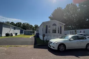 6319 Fuller Dr, Morrisville, PA 19067 - Photo 2
