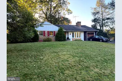 800 E Walnut Street, Perkasie, PA 18944 - Photo 1