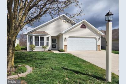 14 Colonial Court, Shippensburg, PA 17257 - Photo 1