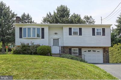 5214 Terrace Road, Mechanicsburg, PA 17050 - Photo 1