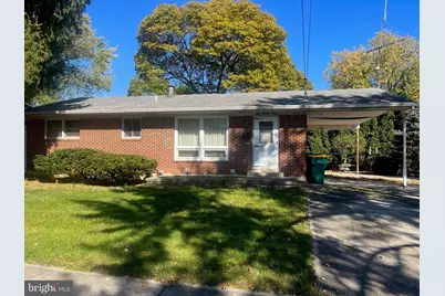 121 W Clearview Drive, Camp Hill, PA 17011 - Photo 1