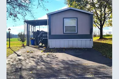 215 Shippensburg Mobile Estate, Shippensburg, PA 17257 - Photo 1