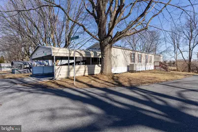 104 Shippensburg Mobile Estate, Shippensburg, PA 17257 - Photo 1