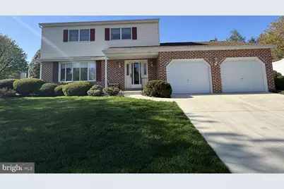 709 E Coover Street, Mechanicsburg, PA 17055 - Photo 1