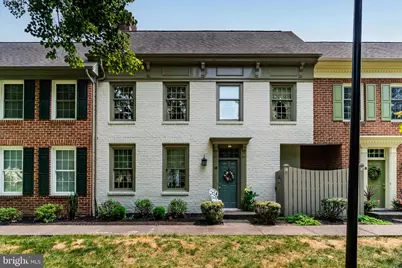 19 Kensington Square, Mechanicsburg, PA 17050 - Photo 1