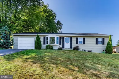12 Pine Tree Drive, Mechanicsburg, PA 17055 - Photo 1