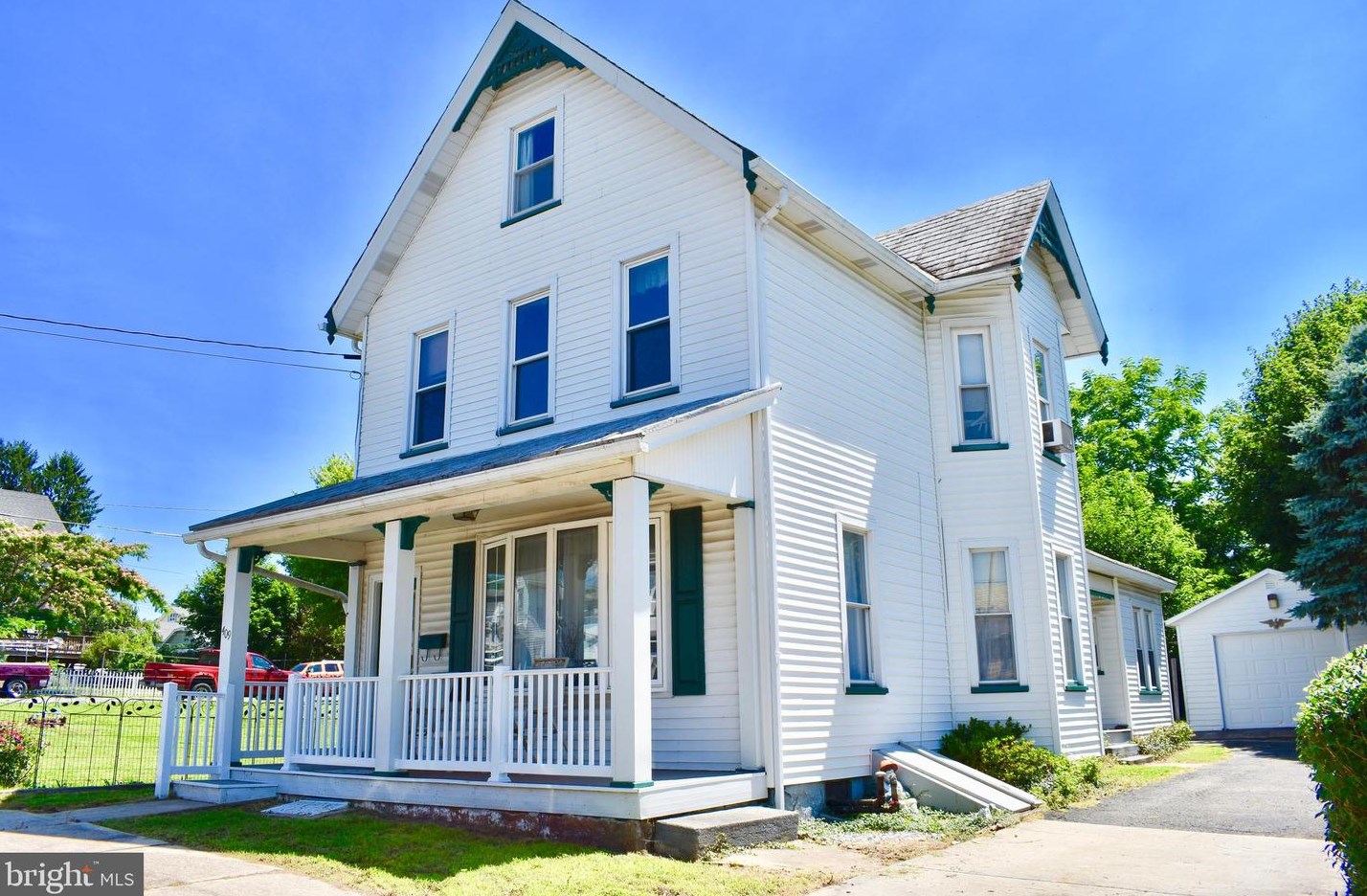 409 S 3rd St Lehighton Pa 18235 Mls Pacc116262 Coldwell Banker