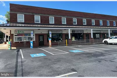 1776 E Lancaster Avenue #RETAIL STORE 2, Paoli, PA 19301 - Photo 1