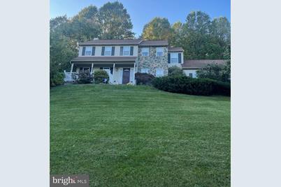 1369 Steeple Chase Road - Photo 1