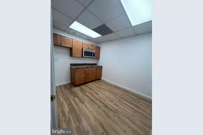 1242 W West Chester Pike #SECOND FLOOR, West Chester, PA 19382 - Photo 6