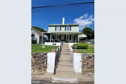 927 Mount Pleasant Avenue, Wayne, PA 19087 - Photo 1