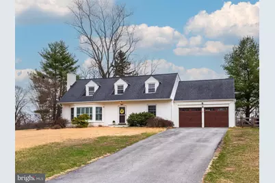 988 S Penn Drive, West Chester, PA 19380 - Photo 1