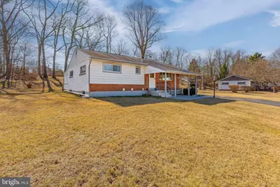 1004 Queen Drive, West Chester, PA 19380 - Photo 1