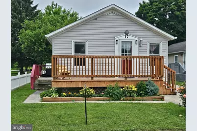 17 Parkside Avenue, Downingtown, PA 19335 - Photo 1