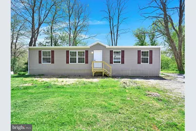 32 Maplewood Drive, Coatesville, PA 19320 - Photo 1