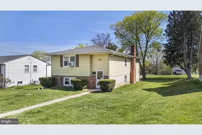 454 Emmett Street, Phoenixville, PA 19460 - Photo 1