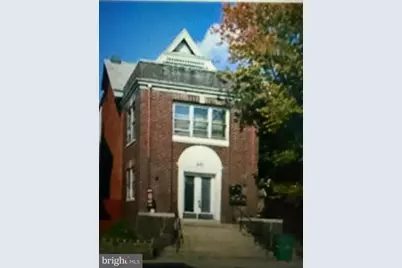 231 E Chestnut Street, Coatesville, PA 19320 - Photo 1