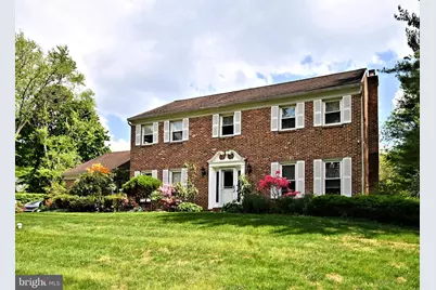 816 Glenn Circle, Wayne, PA 19087 - Photo 1