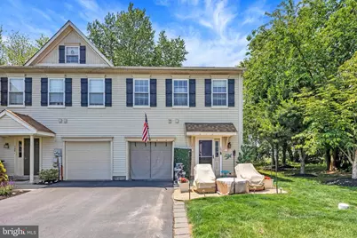 102 Red Oak Court, Honey Brook, PA 19344 - Photo 1