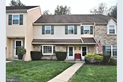 139 Westridge Place S, Phoenixville, PA 19460 - Photo 1