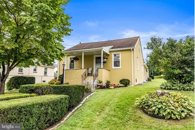 810 Montgomery Avenue, Phoenixville, PA 19460 - Photo 1