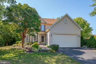 902 Colonial Court, Coatesville, PA 19320 - Photo 1