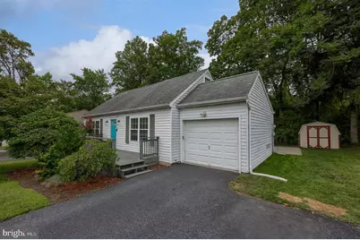 983 Blue Jay Road, Harrisburg, PA 17111 - Photo 1