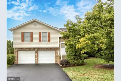 6422 Gillingham Lane, Harrisburg, PA 17111 - Photo 1