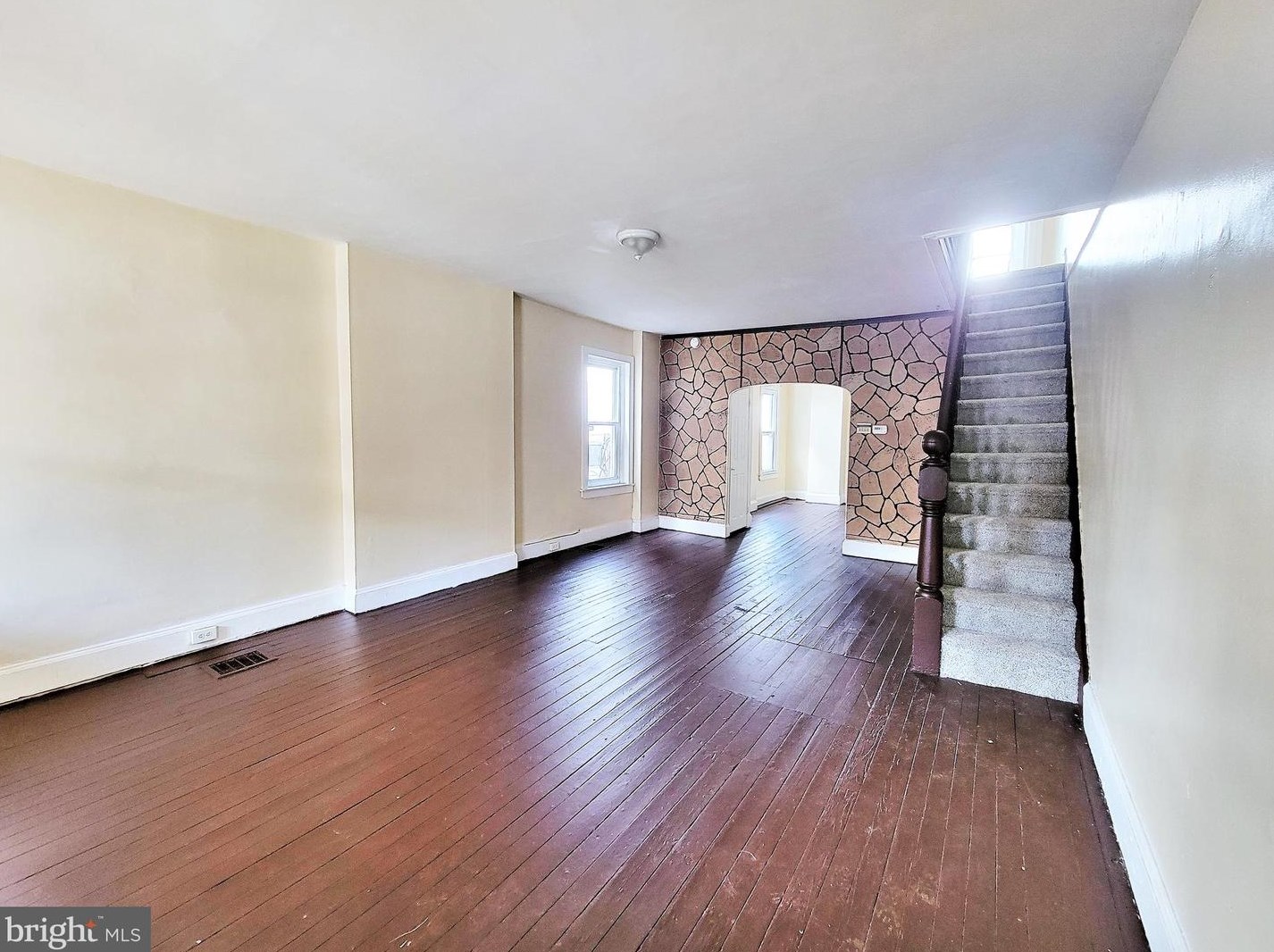 3006 6th St, Chester PA  19013-1706 exterior