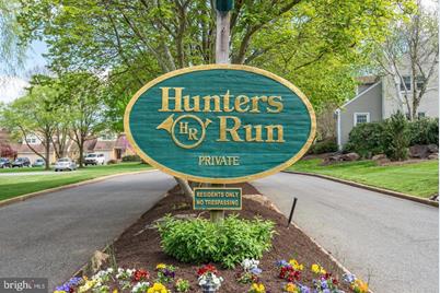 96 Hunters Run - Photo 1