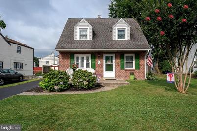 849 Quaint Street, Secane, PA 19018 - Photo 1