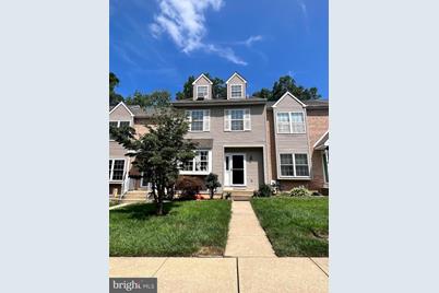 113 Stanley Court #113, Aston, PA 19014 - Photo 1