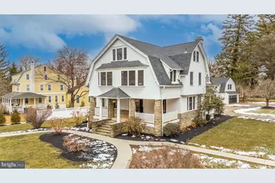 321 S Wayne Avenue, Wayne, PA 19087 - Photo 1