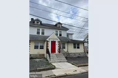 8 Overhill Road #D, Upper Darby, PA 19082 - Photo 1