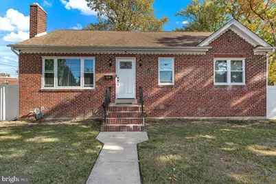 446 Edgewood Avenue, Folsom, PA 19033 - Photo 1