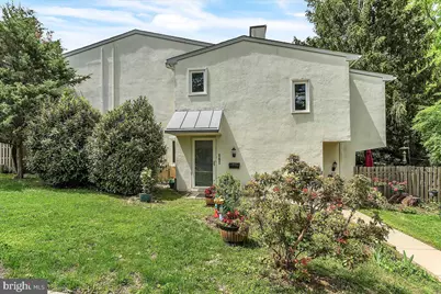 279 W Chelsea Circle, Newtown Square, PA 19073 - Photo 1