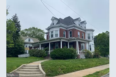 301 E 19th Street, Chester, PA 19013 - Photo 1