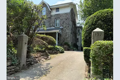 132 S Lansdowne Avenue, Lansdowne, PA 19050 - Photo 1