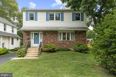 32 E Benedict Avenue, Havertown, PA 19083 - Photo 1