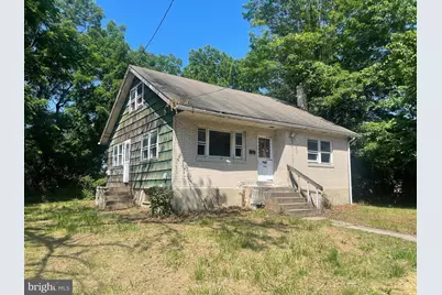 538 Pershing Avenue, Darby, PA 19023 - Photo 1