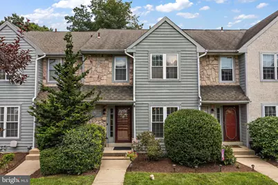 106 Knollwood Court, Aston, PA 19014 - Photo 1