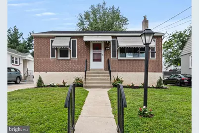 219 Folsom Avenue, Folsom, PA 19033 - Photo 1