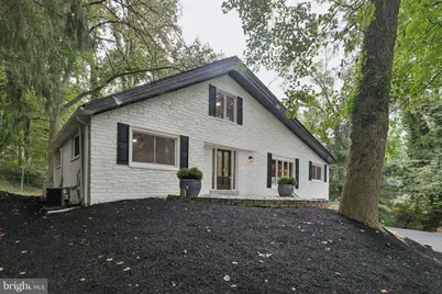 107 Bryn Mawr Avenue, Newtown Square, PA 19073 - Photo 1